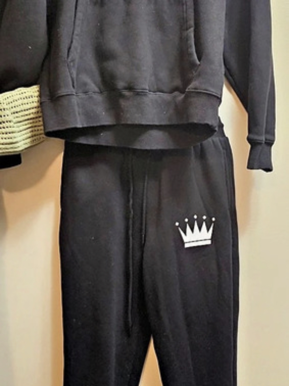 Queen Graphic Hoodie Jogger Set in Black Like New
